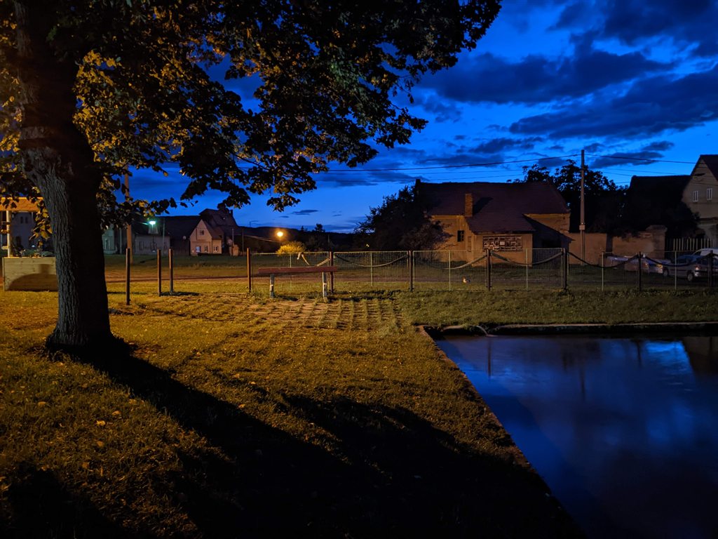 Noční fotografie Siřemi